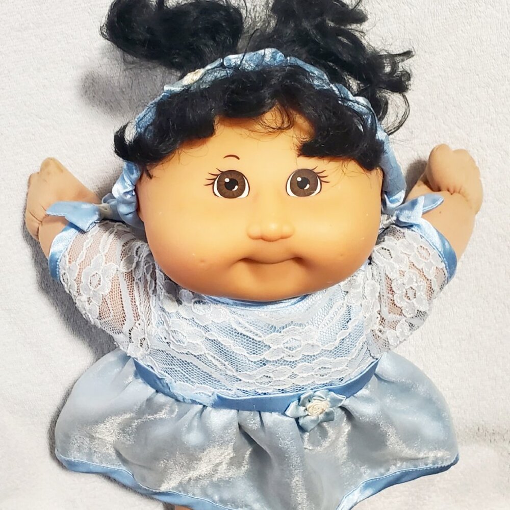 VINTAGE "Cabbage Patch Kids" Girl Doll-20th Anniversary TRU1st Edition/1983-2003